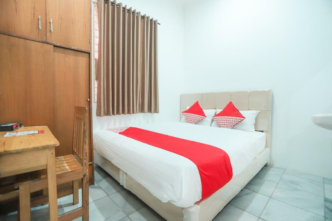 Oyo 150 Harmoni Residence 자카르타 외부 사진